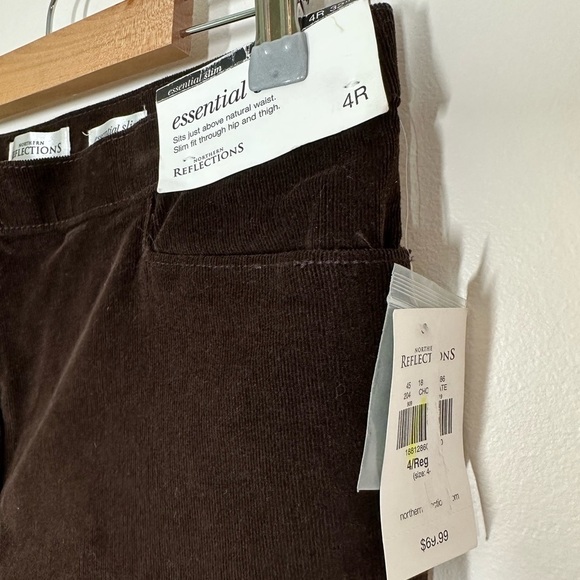 NORTHERN Reflections Essential Slim Brown Corduroy Pants Size 4 - Picture 3 of 6